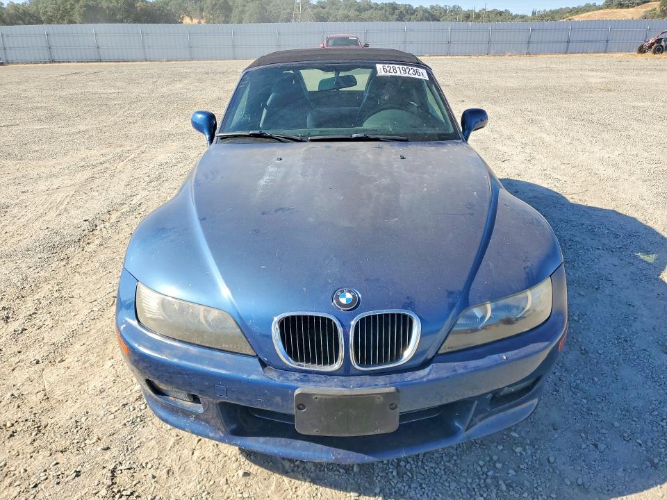 62819236 :رقم المزاد ، 4USCH3347YLF42841 vin ، 2000 Bmw Z3 مزاد بيع