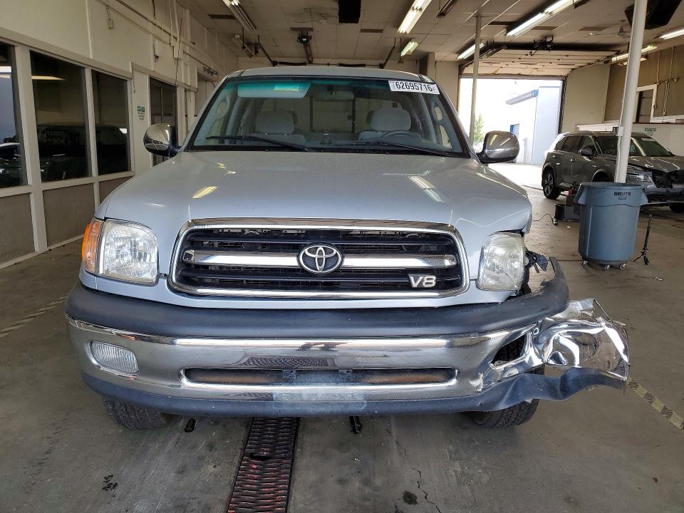 2000 Toyota Tundra მანქანა იყიდება აუქციონზე, vin: 5TBBT4419YS044686, აუქციონის ნომერი: 62695716