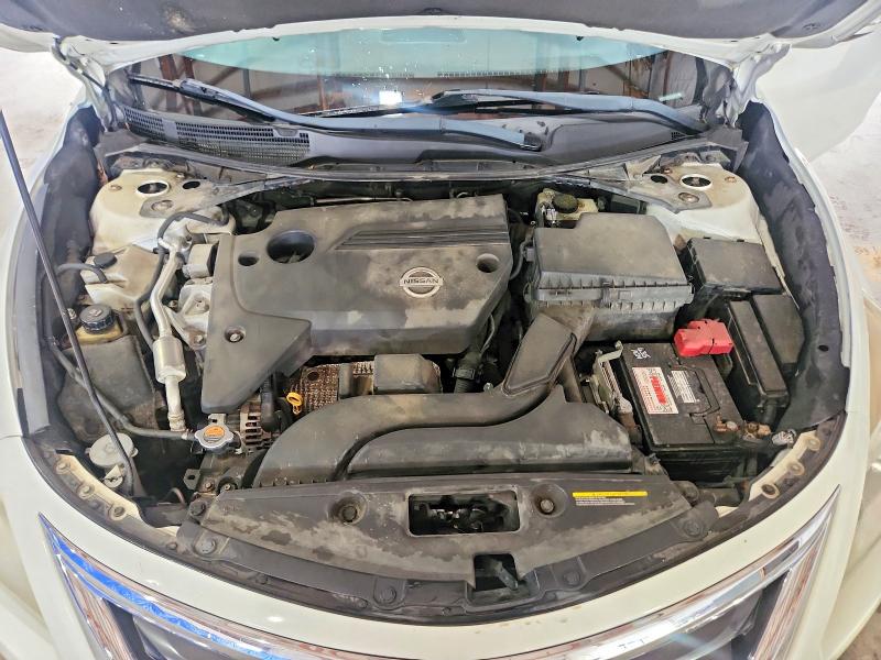 2015 Nissan Altima მანქანა იყიდება აუქციონზე, vin: 1N4AL3AP9FC136150, აუქციონის ნომერი: 59628776