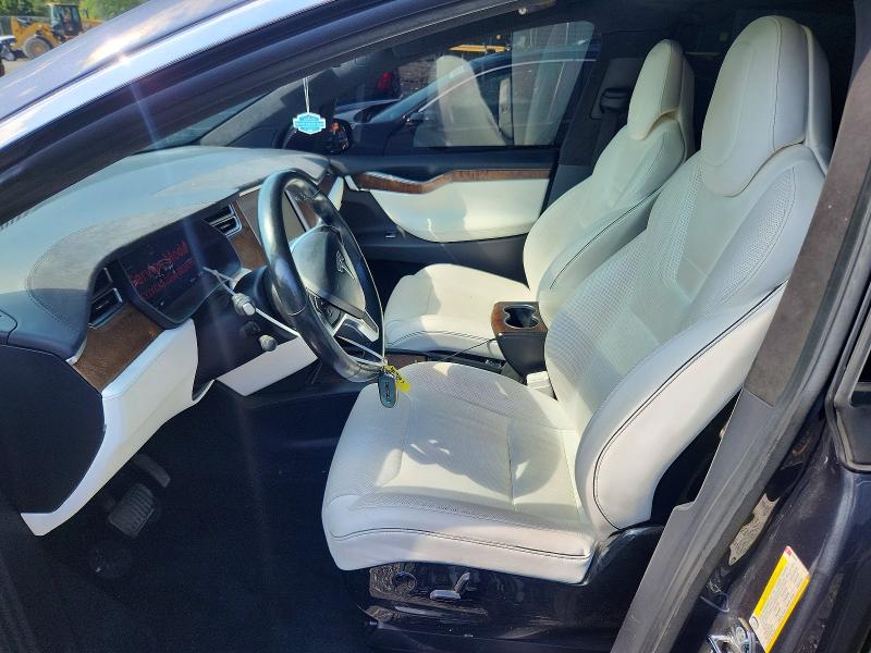 Продажа на аукционе авто 2016 Tesla Model X, vin: 5YJXCAE22GF022650, номер лота: 61797606