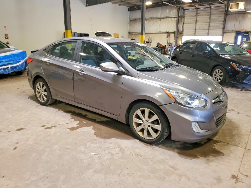 Продаж на аукціоні авто 2013 Hyundai Accent, vin: KMHCU4AE8DU489745, номер лоту: 59158826