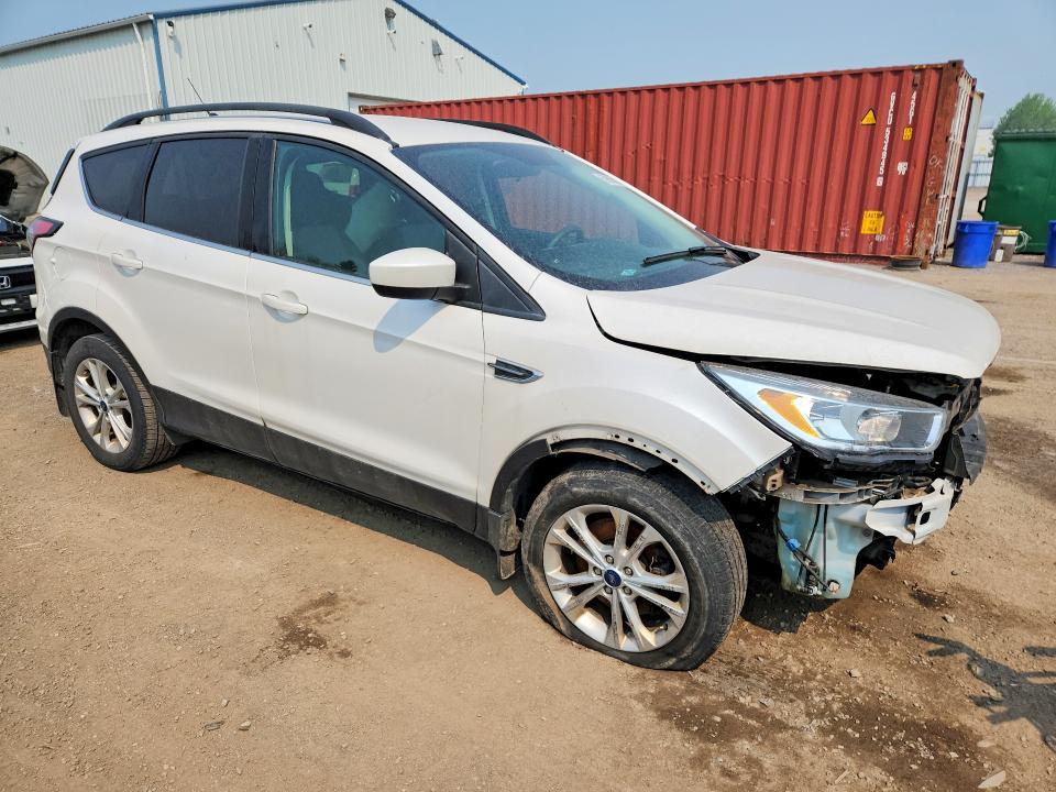 2018 Ford Escape მანქანა იყიდება აუქციონზე, vin: 1FMCU9GD3JUC50613, აუქციონის ნომერი: 59685836