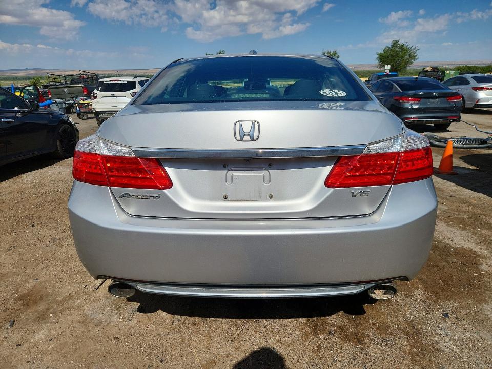 61565556 :رقم المزاد ، 1HGCR3F83DA010623 vin ، 2013 Honda Accord مزاد بيع