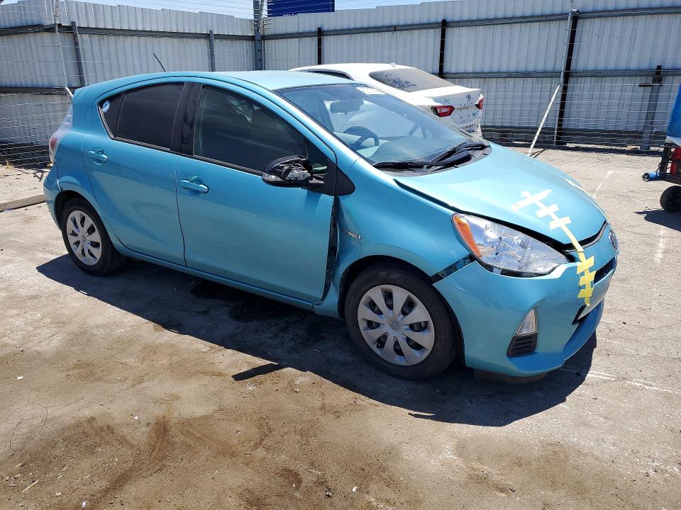 Продажа на аукционе авто 2012 Toyota Prius C, vin: JTDKDTB37C1011484, номер лота: 60717826