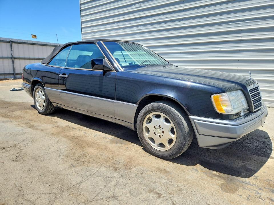 1995 Mercedes-benz E მანქანა იყიდება აუქციონზე, vin: WDBEA66EXSC282317, აუქციონის ნომერი: 62520366