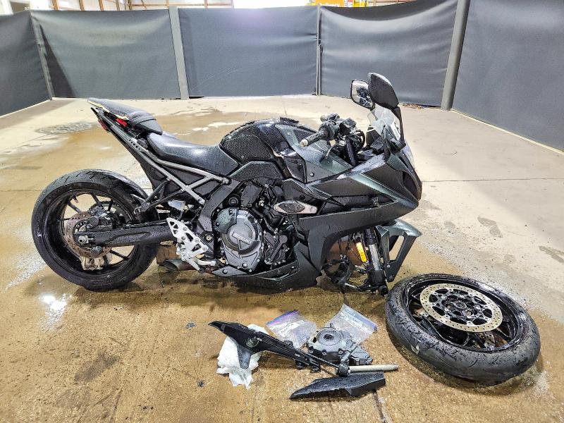 Продажа на аукционе авто 2025 Suzuki Gsx800, vin: JS1EM13B2S7100148, номер лота: 62958886