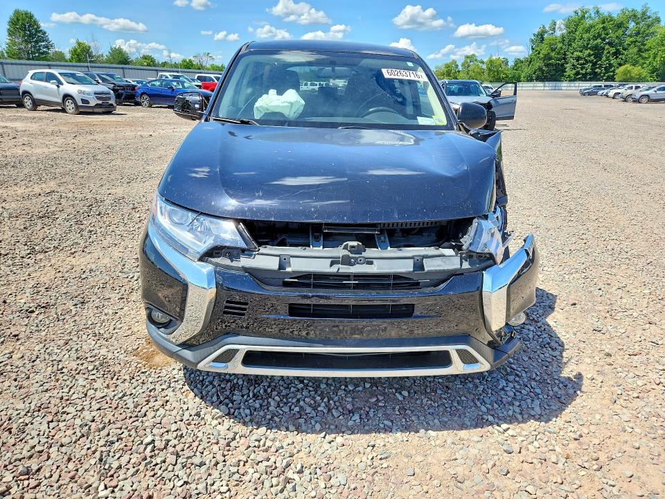 Продажа на аукционе авто 2019 Mitsubishi Outlander, vin: JA4AZ3A32KZ033062, номер лота: 60263716