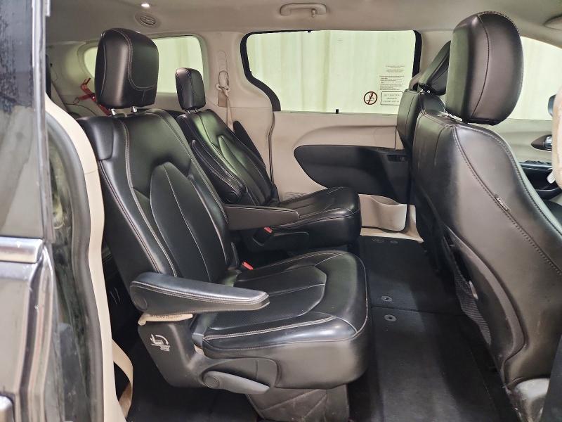 61006756 :رقم المزاد ، 2C4RC1DG2MR505643 vin ، 2021 Chrysler Voyager مزاد بيع