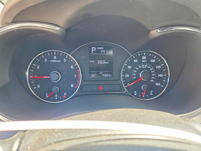 63027916 :رقم المزاد ، 3KPFK4A77HE110120 vin ، 2017 Kia Forte مزاد بيع