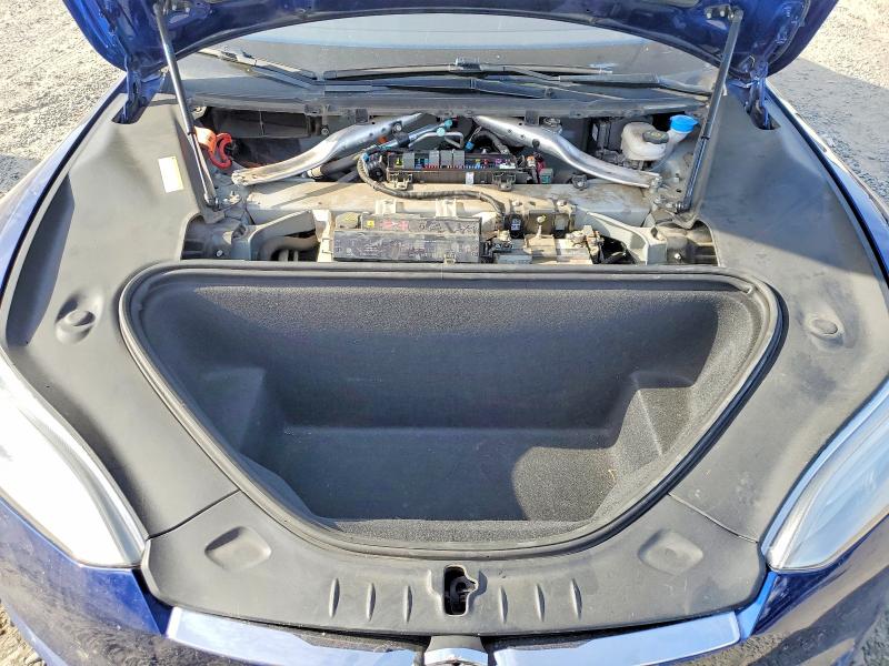 Продажа на аукционе авто 2016 Tesla Model S, vin: 5YJSA1E17GF139387, номер лота: 59641136