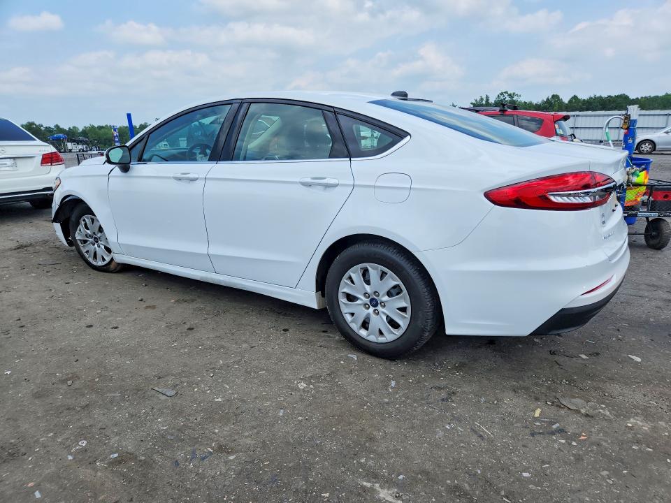 61936586 :رقم المزاد ، 3FA6P0G7XKR128537 vin ، 2019 Ford Fusion مزاد بيع