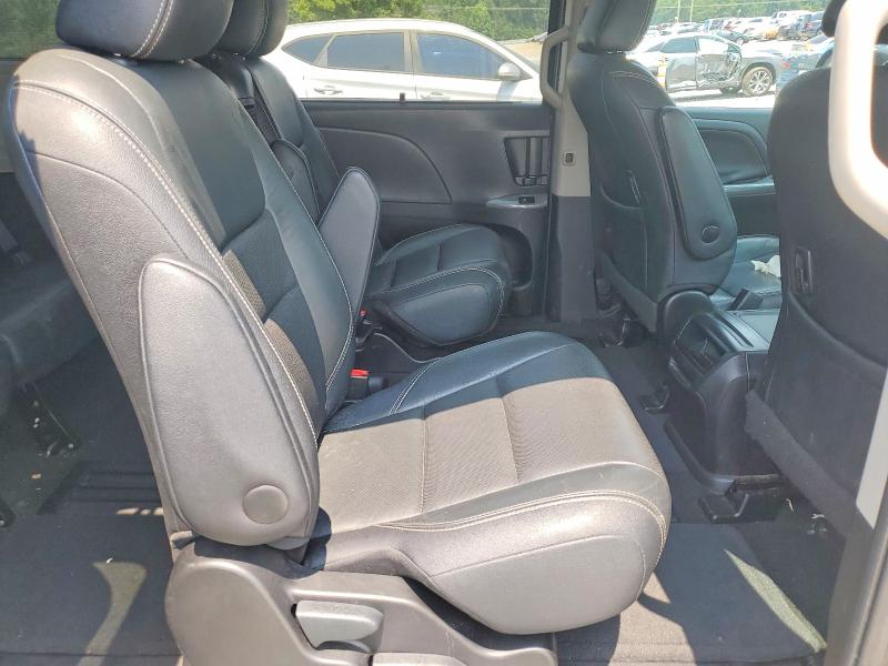 63173756 :رقم المزاد ، 5TDXK3DC9GS752950 vin ، 2016 Toyota Sienna مزاد بيع