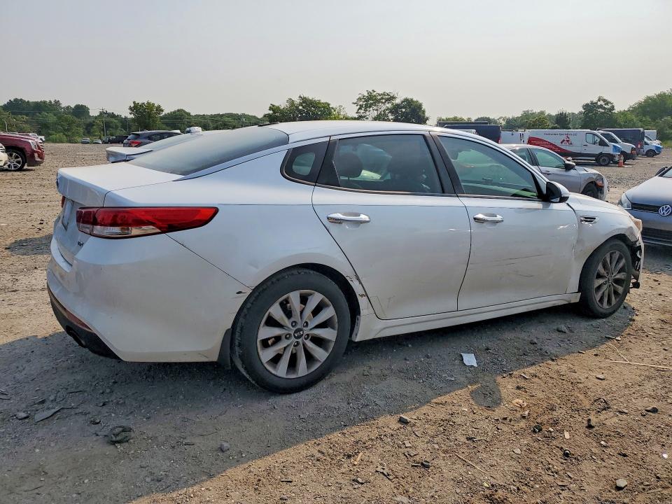 62002776 :رقم المزاد ، 5XXGU4L34GG081481 vin ، 2016 Kia Optima مزاد بيع