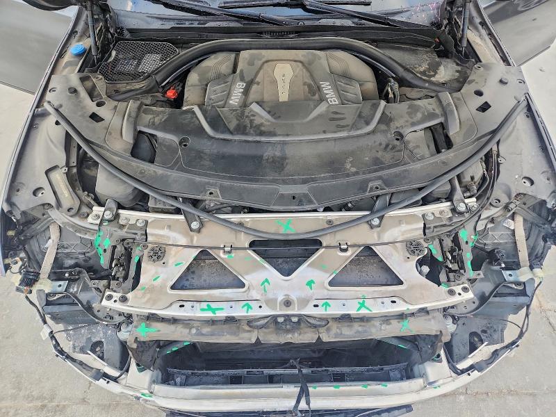 60860216 :رقم المزاد ، WBA7F0C59JGM23072 vin ، 2018 Bmw 750 مزاد بيع