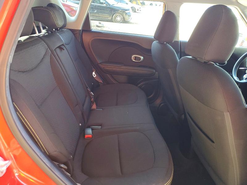 61257856 :رقم المزاد ، KNDJP3A59F7786702 vin ، 2015 Kia Soul مزاد بيع