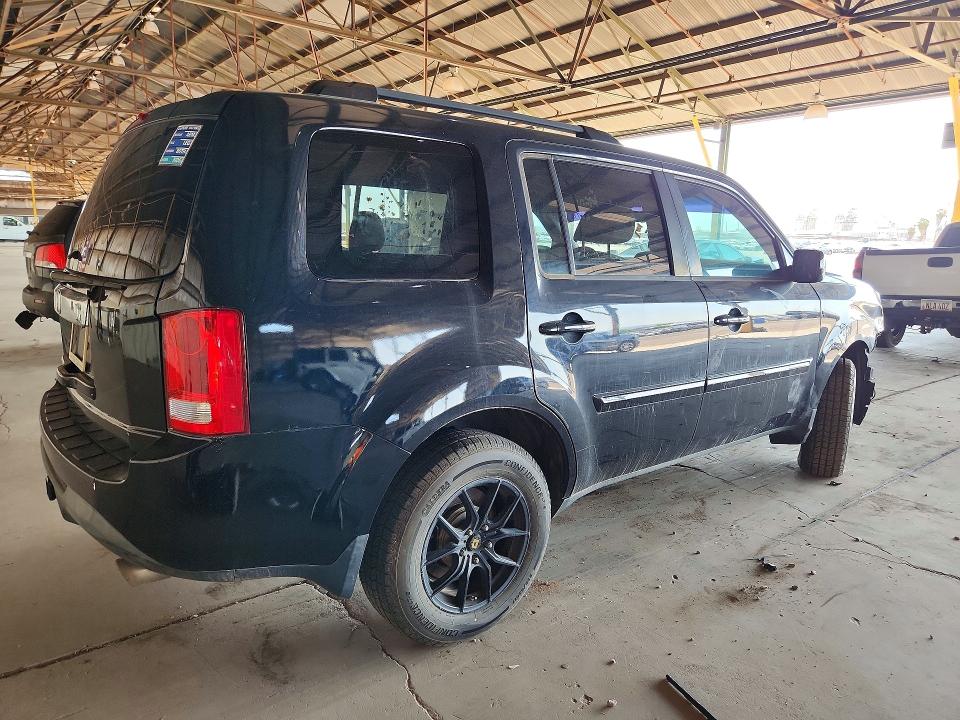 61977526 :رقم المزاد ، 5FNYF3H40EB020381 vin ، 2014 Honda Pilot مزاد بيع