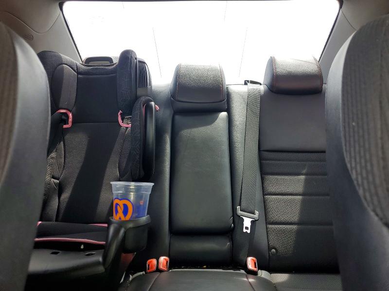 60218436 :رقم المزاد ، 4T1BF1FK9GU591627 vin ، 2016 Toyota Camry مزاد بيع