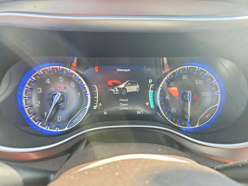 Продажа на аукционе авто 2018 Chrysler Pacifica, vin: 2C4RC1EG7JR157882, номер лота: 61043676