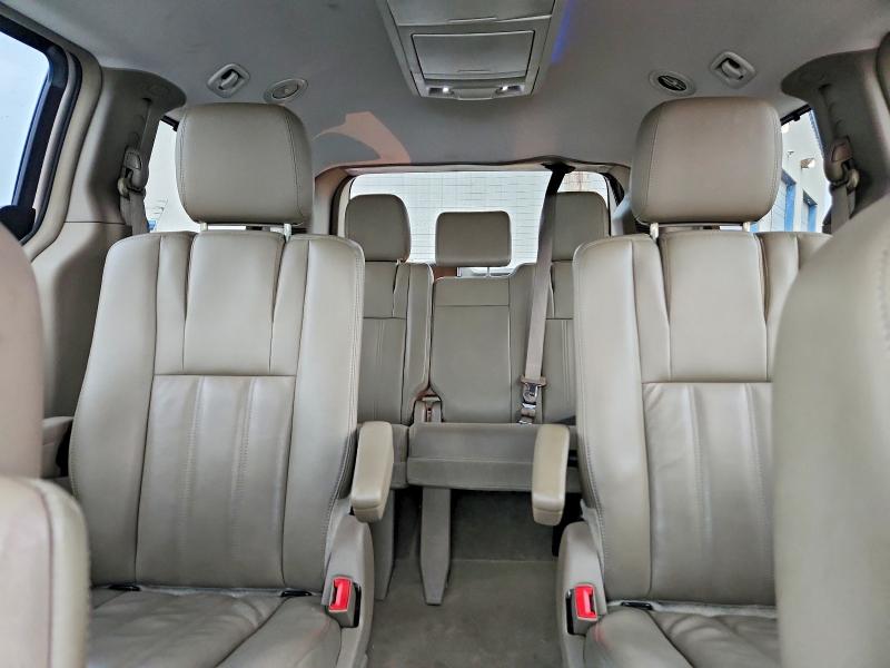 63425396 :رقم المزاد ، 2C4RC1BG8DR778153 vin ، 2013 Chrysler Town & Country مزاد بيع