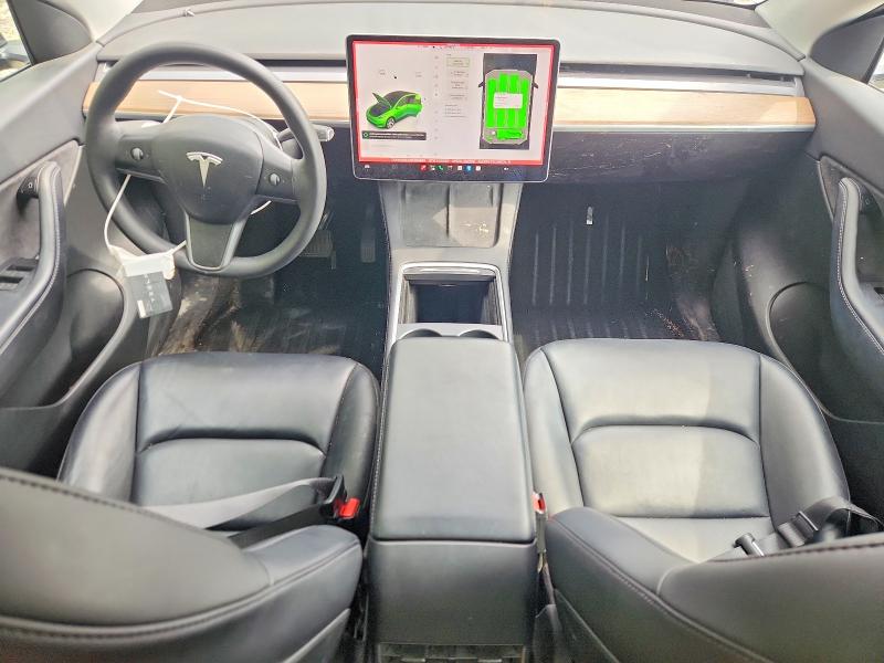 60927276 :رقم المزاد ، 7SAYGDEEXNF390983 vin ، 2022 Tesla Model Y مزاد بيع
