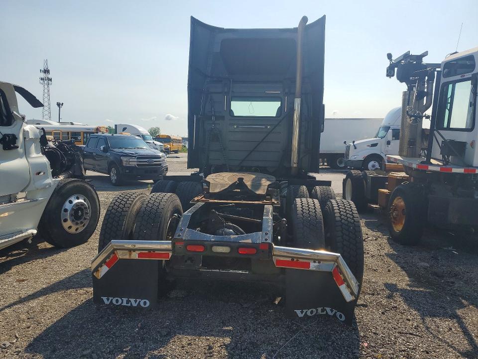 Aukcja sprzedaży 2014 Volvo Vn, vin: 4V4NC9EH9EN173286, numer aukcji: 61906006