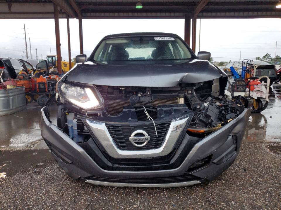 Продаж на аукціоні авто 2017 Nissan Rogue, vin: JN8AT2MV0HW000493, номер лоту: 61284316