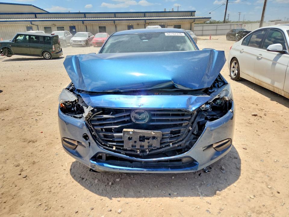 Продажа на аукционе авто 2018 Mazda 3, vin: 3MZBN1U76JM180510, номер лота: 62762376
