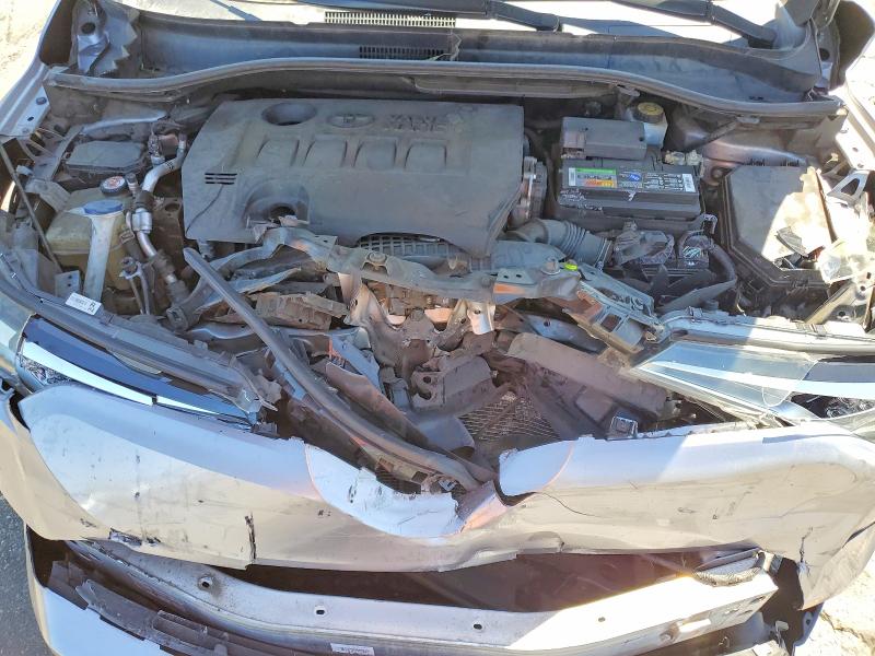 60635156 :رقم المزاد ، NMTKHMBX8JR021596 vin ، 2018 Toyota C-hr مزاد بيع