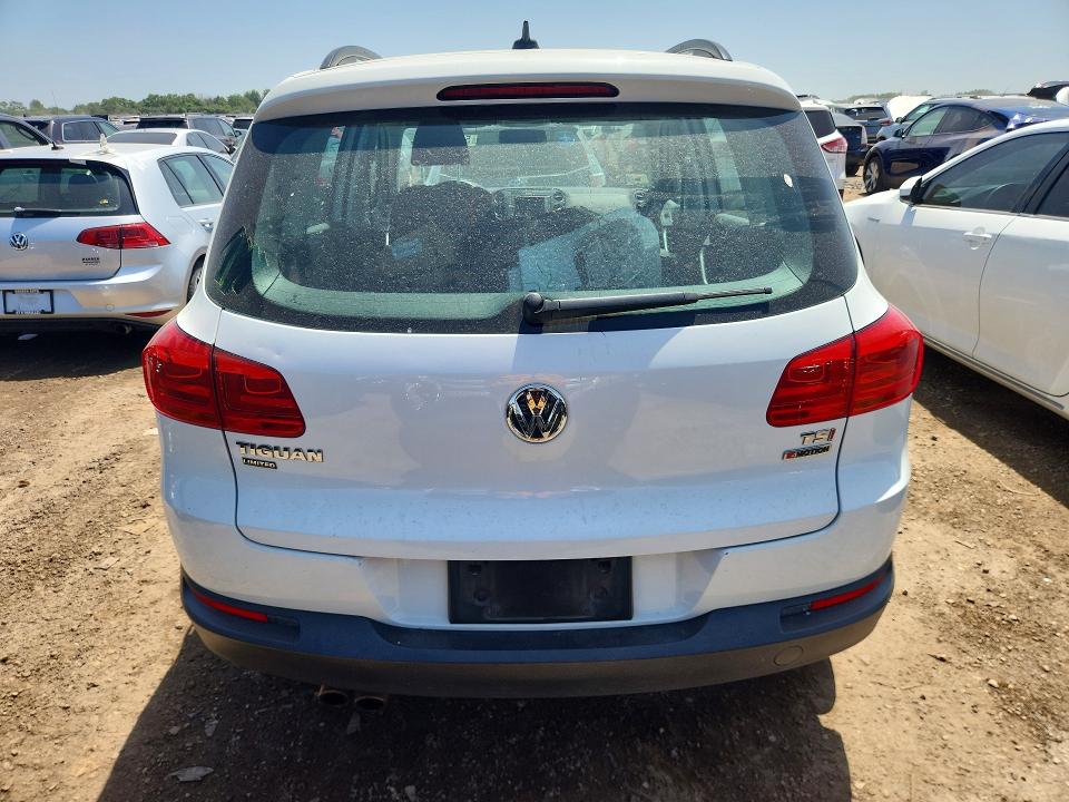 Auction sale of the 2018 Volkswagen Tiguan Limited, vin: WVGBV7AX5JK005078, lot number: 58831106