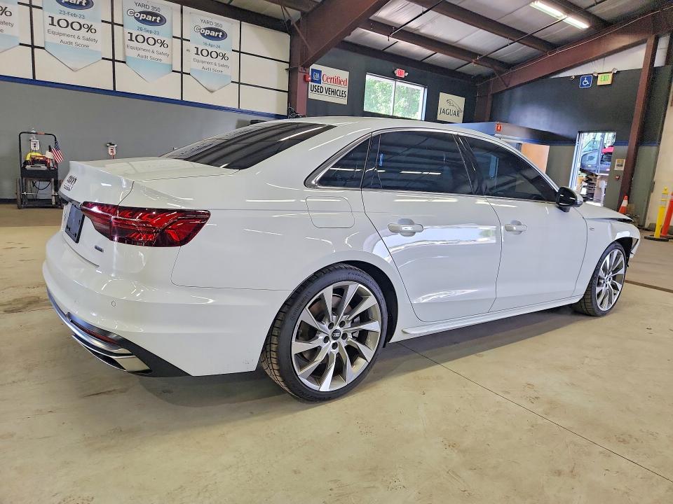 Продаж на аукціоні авто 2022 Audi A4, vin: WAUEAAF43NN004473, номер лоту: 60671026
