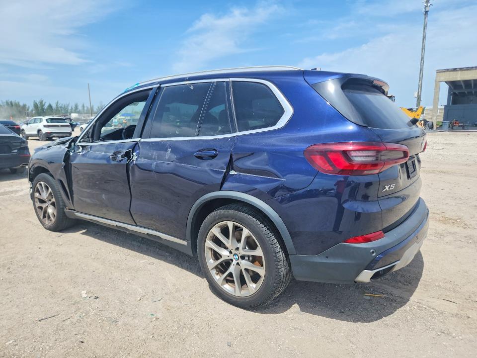 60833146 :رقم المزاد ، 5UXCR4C08L9C75073 vin ، 2020 Bmw X5 مزاد بيع
