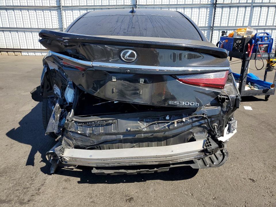 2024 Lexus Es 300h მანქანა იყიდება აუქციონზე, vin: 58ADA1C16RU039050, აუქციონის ნომერი: 61049706