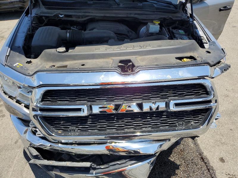 58632606 :رقم المزاد ، 1C6RRECT5KN737904 vin ، 2019 Ram 1500 مزاد بيع