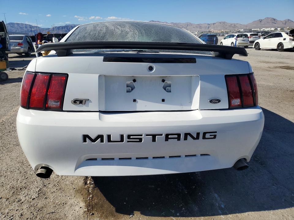 62550386 :رقم المزاد ، 1FAFP42XX4F137396 vin ، 2004 Ford Mustang مزاد بيع