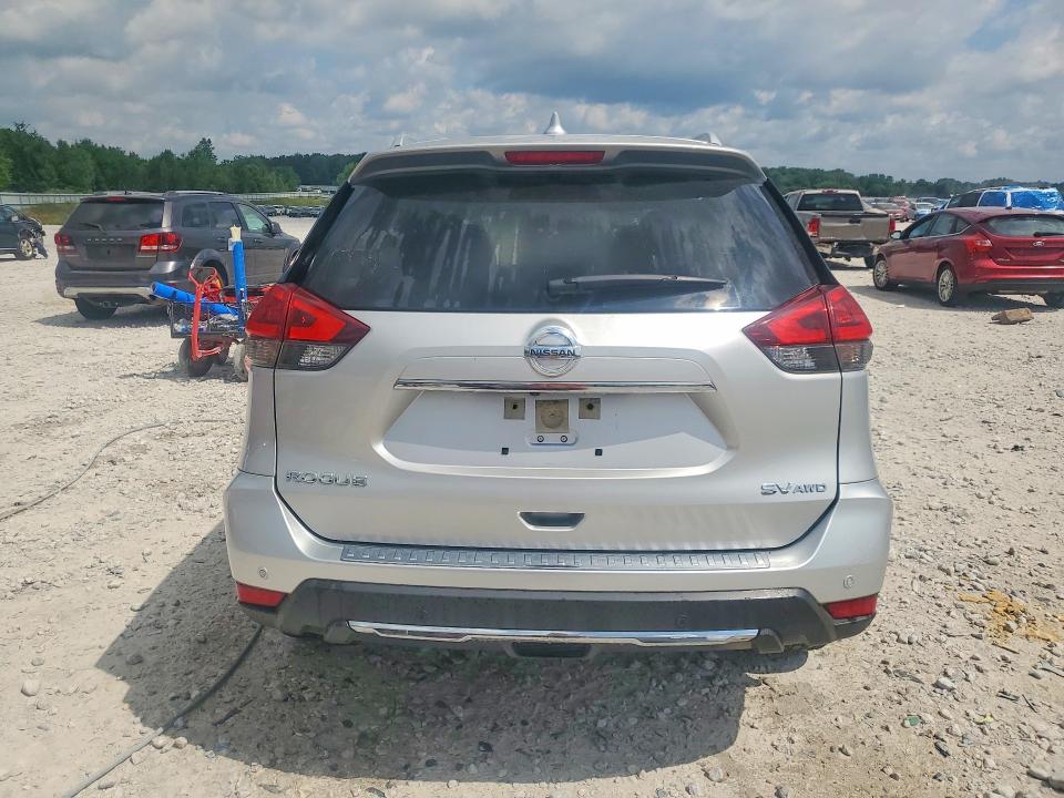 60519106 :رقم المزاد ، JN8AT2MV0KW385156 vin ، 2019 Nissan Rogue مزاد بيع