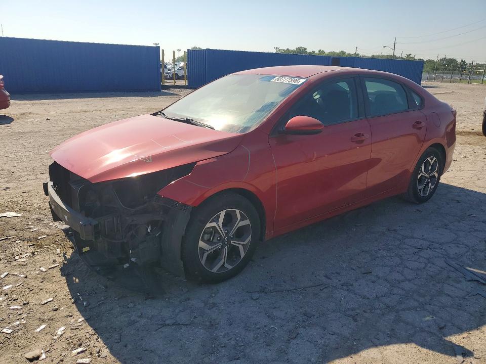 60777596 :رقم المزاد ، 3KPF24AD2ME352894 vin ، 2021 Kia Forte مزاد بيع