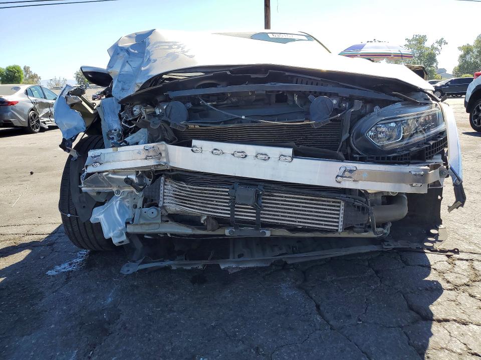 63516716 :رقم المزاد ، 1HGCV1F18MA044253 vin ، 2021 Honda Accord مزاد بيع