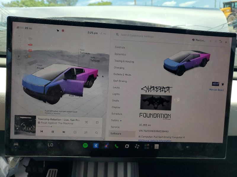 63221046 :رقم المزاد ، 7G2CEHEEXRA038443 vin ، 2024 Tesla Cybertruck مزاد بيع
