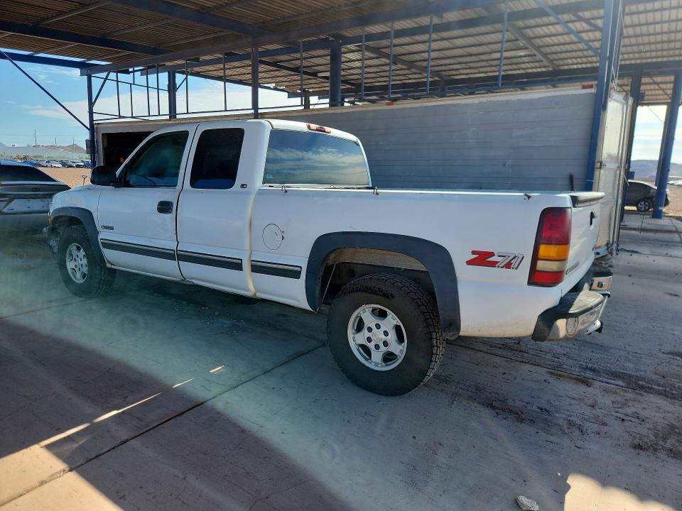 2000 Chevrolet Silverado მანქანა იყიდება აუქციონზე, vin: 1GCEK19T1YE273000, აუქციონის ნომერი: 61794336