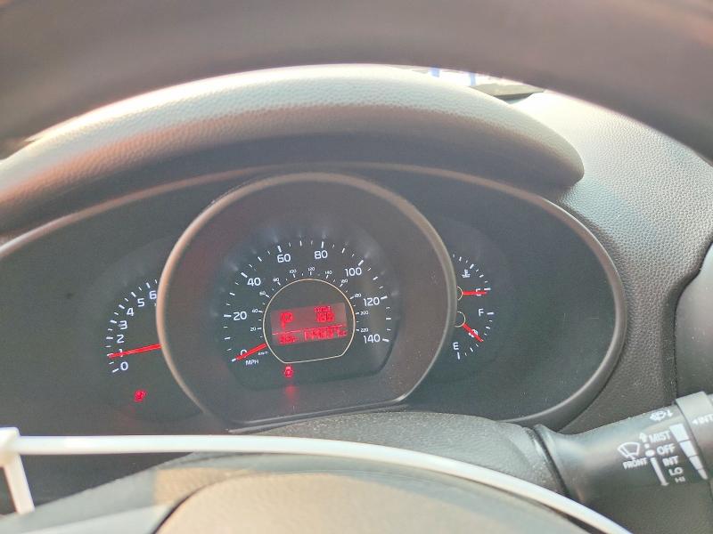61397586 :رقم المزاد ، KNDJN2A26E7734349 vin ، 2014 Kia Soul مزاد بيع