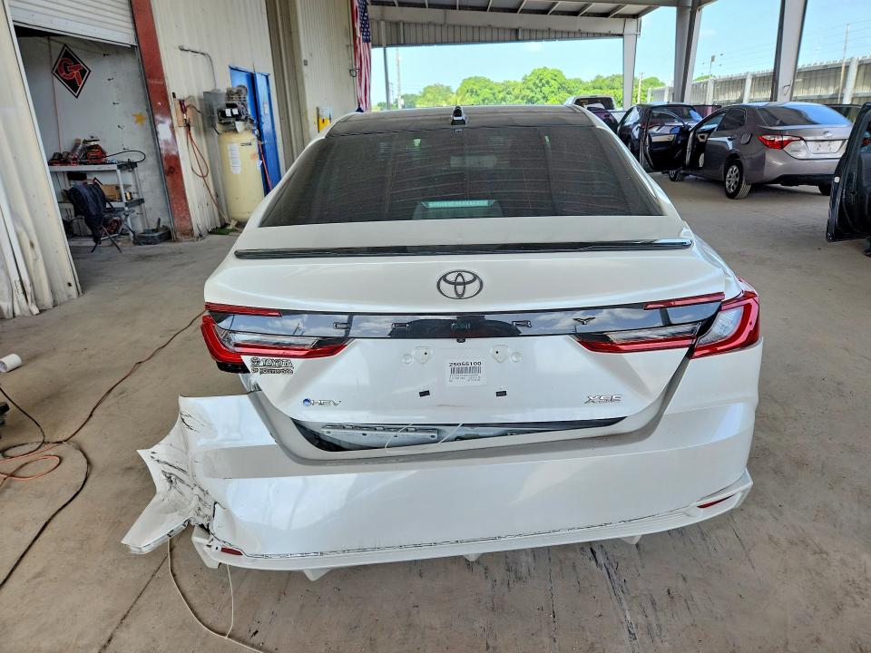 60392276 :رقم المزاد ، 4T1DAACK1SU042590 vin ، 2025 Toyota Camry مزاد بيع