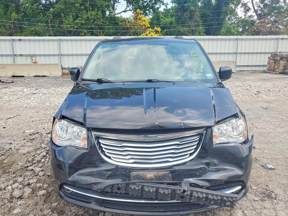 2015 Chrysler Town & Country მანქანა იყიდება აუქციონზე, vin: 2C4RC1BG0FR726308, აუქციონის ნომერი: 60182836
