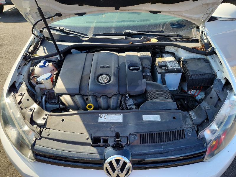 63056636 :رقم المزاد ، 3VWPP7AJ9EM614444 vin ، 2014 Volkswagen Jetta مزاد بيع