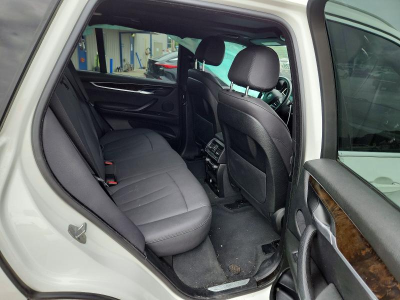 62319126 :رقم المزاد ، 5UXKR2C55J0Z18957 vin ، 2018 Bmw X5 مزاد بيع