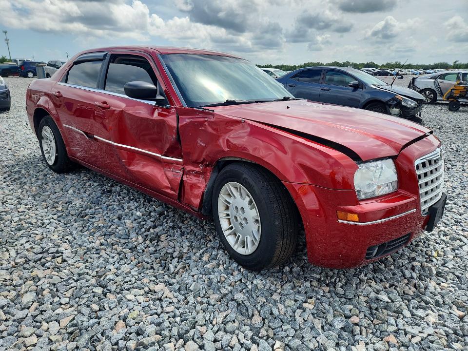 2007 Chrysler 300 მანქანა იყიდება აუქციონზე, vin: 2C3KA43R77H820982, აუქციონის ნომერი: 63112976