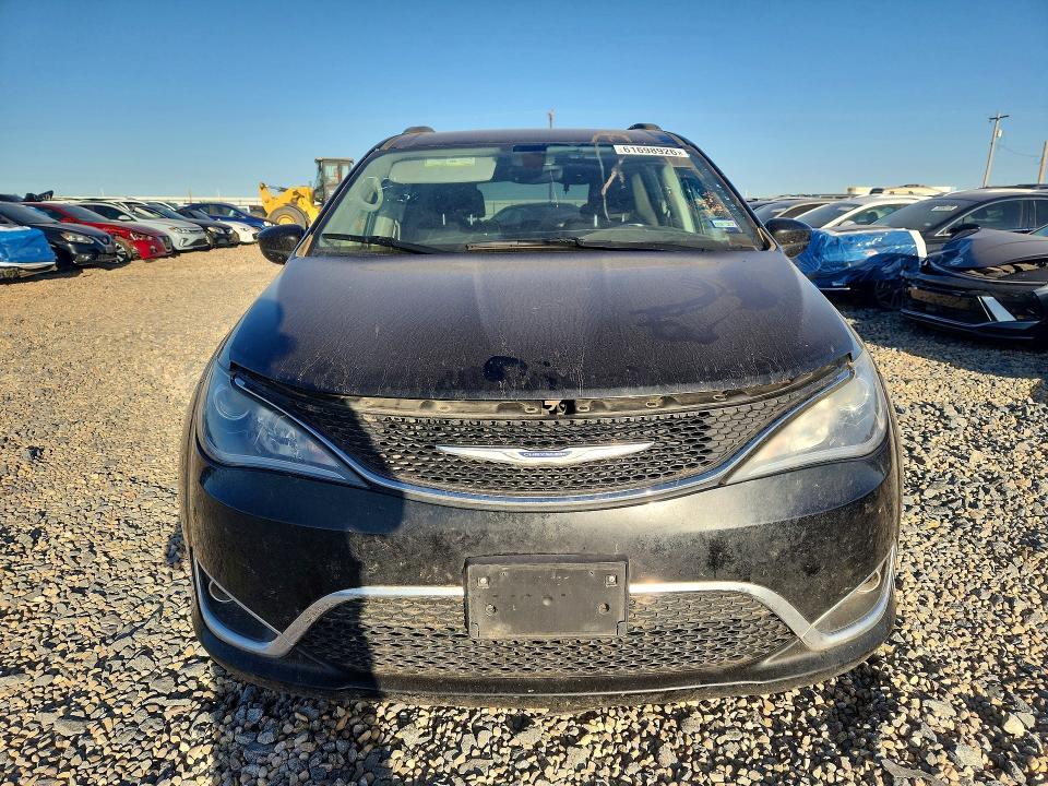Продажа на аукционе авто 2019 Chrysler Pacifica, vin: 2C4RC1BG4KR650473, номер лота: 61698926