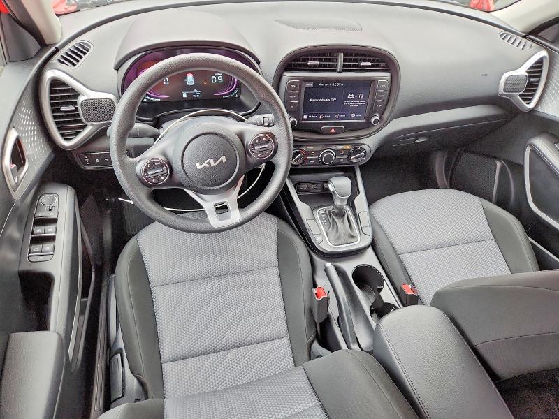 2023 Kia Soul მანქანა იყიდება აუქციონზე, vin: KNDJ23AU0P7207684, აუქციონის ნომერი: 59800176