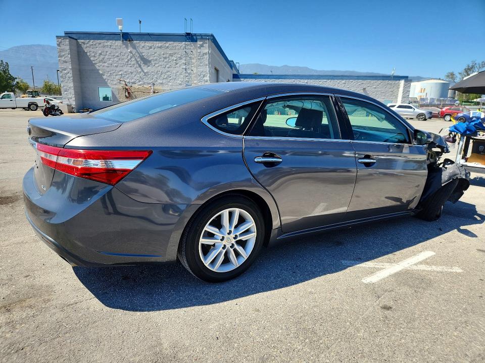 2013 Toyota Avalon მანქანა იყიდება აუქციონზე, vin: 4T1BK1EB1DU038866, აუქციონის ნომერი: 60064706