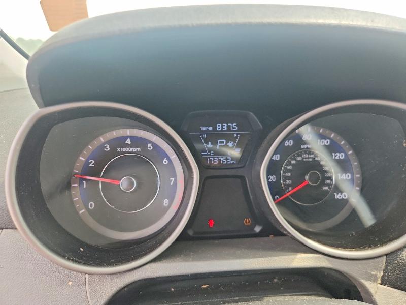 Продаж на аукціоні авто 2015 Hyundai Elantra, vin: KMHDH4AE1FU326883, номер лоту: 60118846