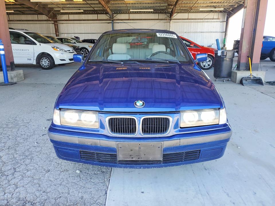 Aukcja sprzedaży 1998 Bmw 318, vin: WBACG7330WKC31338, numer aukcji: 62296066